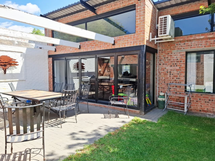 3 Bedroom Property for Sale in Bayswater Free State